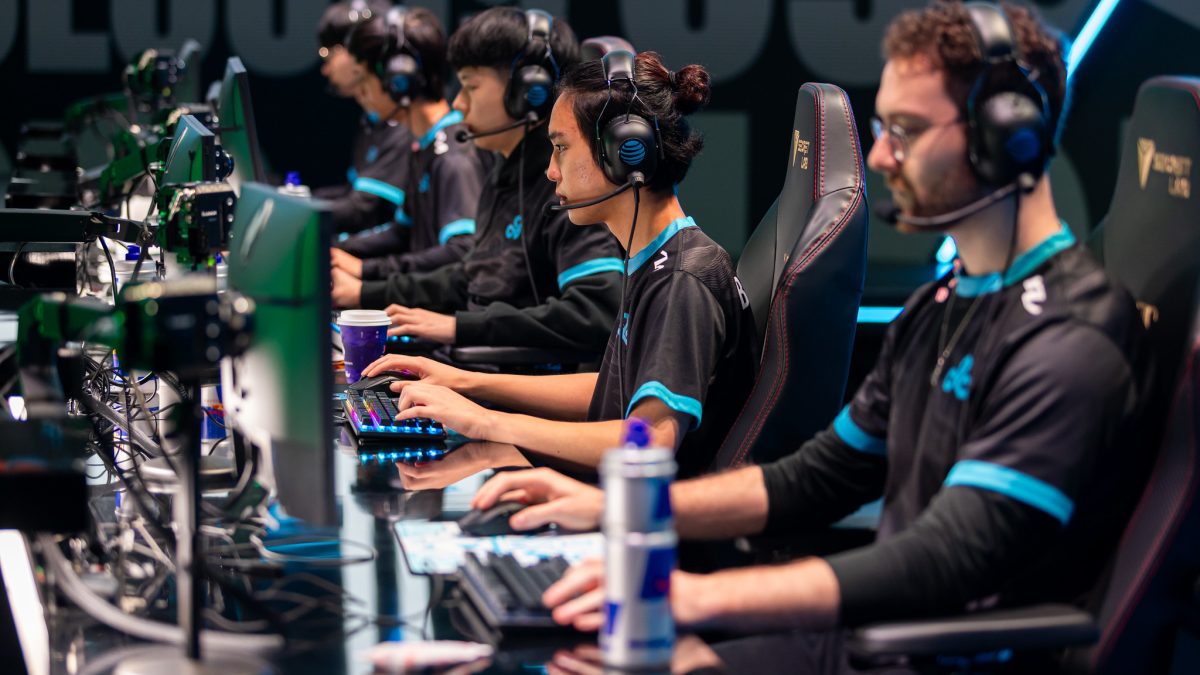Champion Andalan Pro Player League of Legends dari Tahun ke Tahun