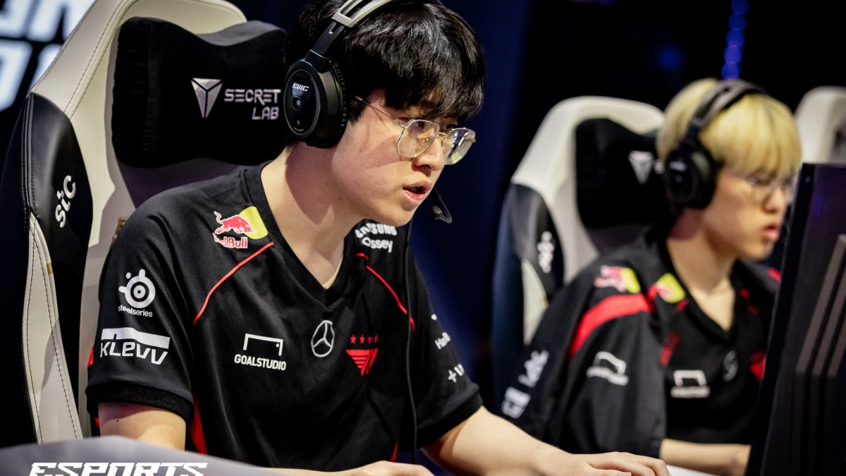 Angkat Bicara, Hanwha Life Esports Membohongi T1 Terkait Zeus?