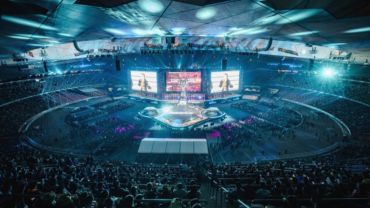 Riot Jelaskan Lebih Dalam Tentang Peraturan Baru Sponsor Judi di Ekositem Esportsnya!