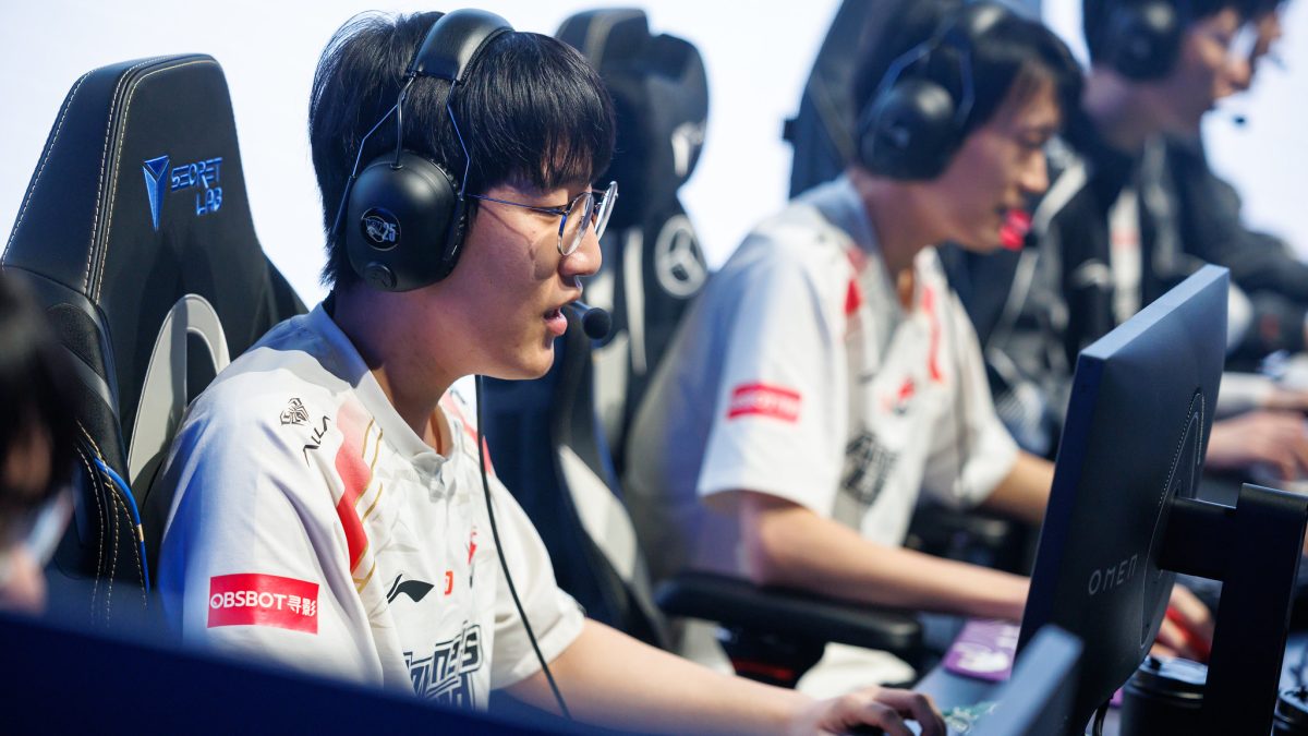 KT Rolster dan Anyone’s Legend Amankan Kursi Pertama di Playoff Worlds 2025