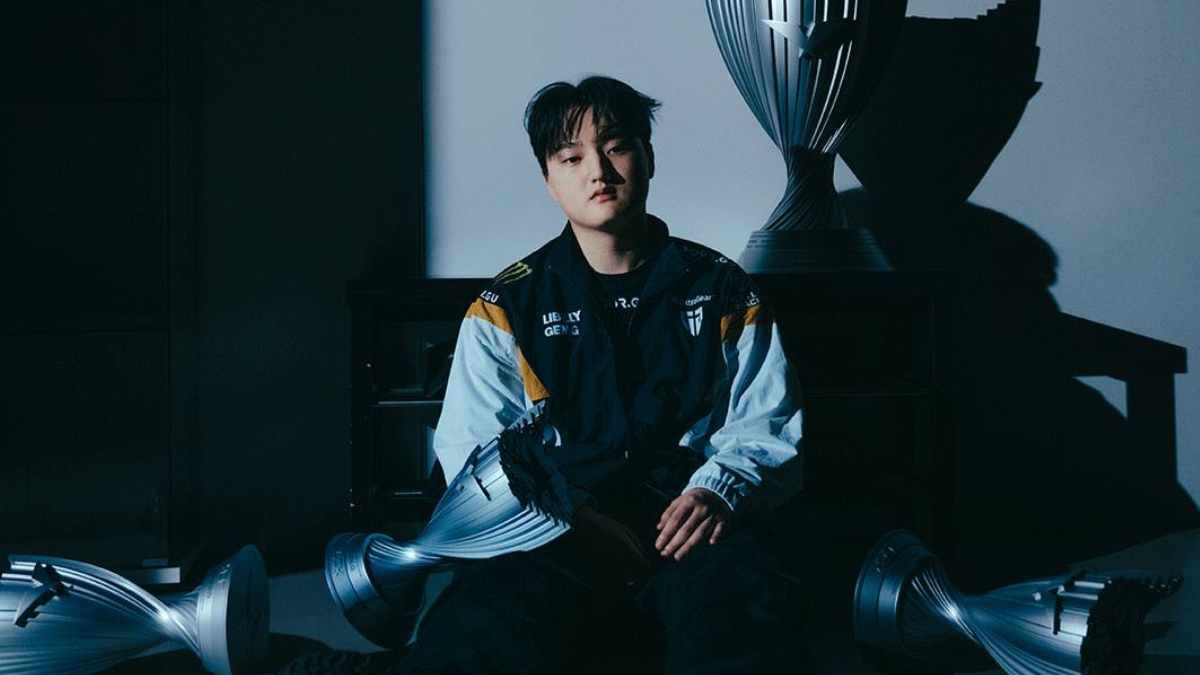 Sang Pangeran Baru di Singgasana T1, Peyz