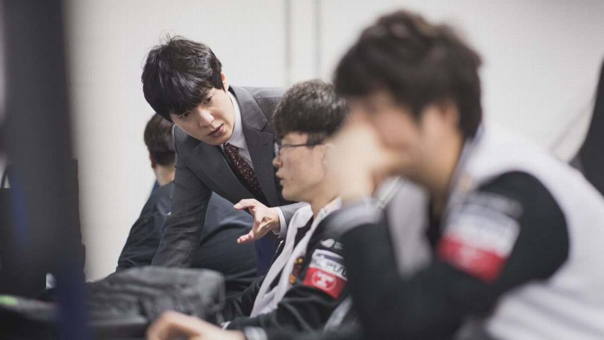 T1 Masuk Lower Bracket: Apakah kkOma Benar-Benar Salah Strategi, atau Sengaja ‘Lari’ dari Gen.G?
