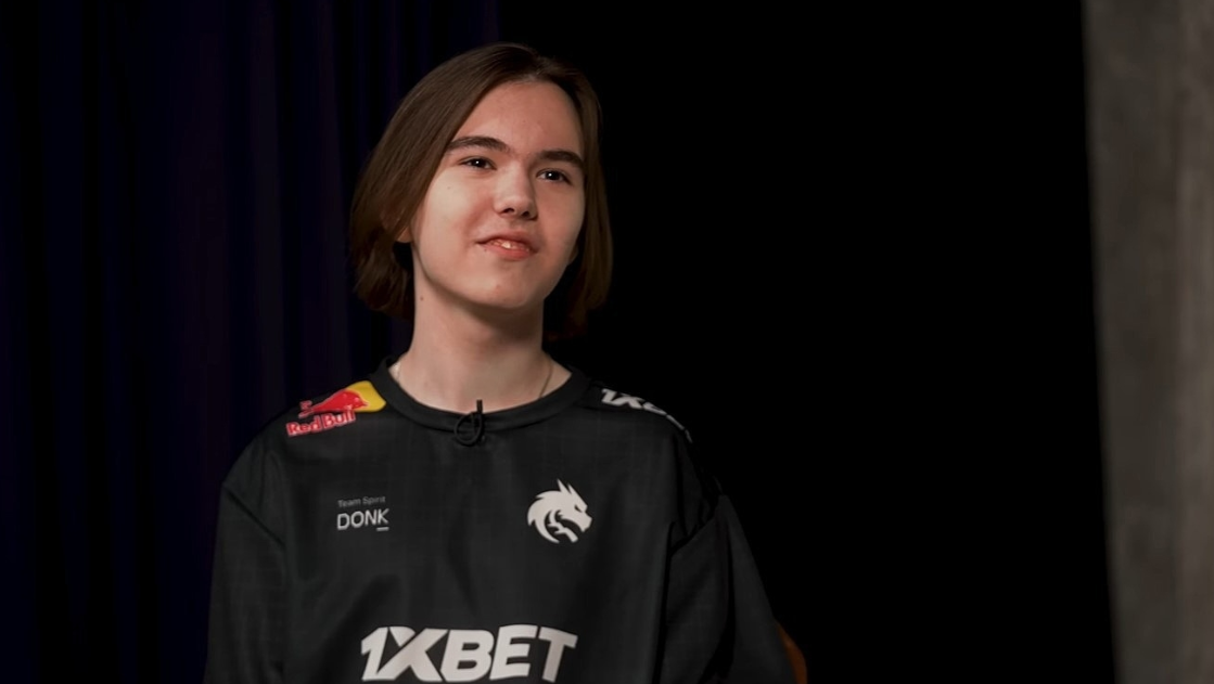 Donk Ketahuan Nongkrong Bareng Ame Dota 2