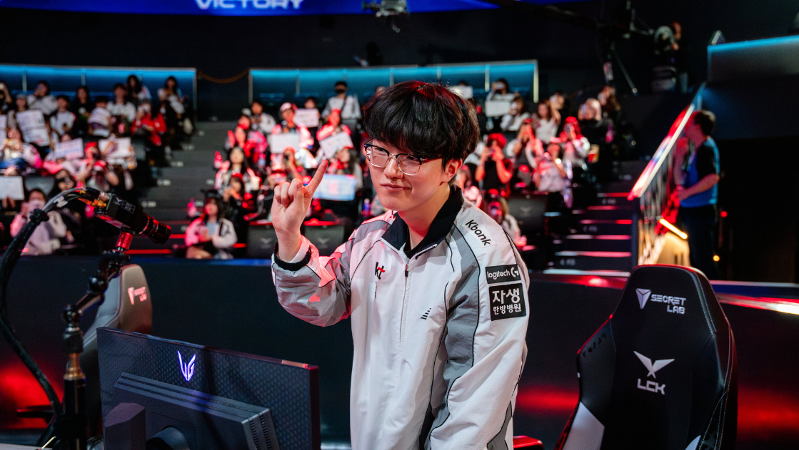 KT Rolster Kalahkan Hanwha Life Esports 2-1, Amankan Tiket ke Legend Group