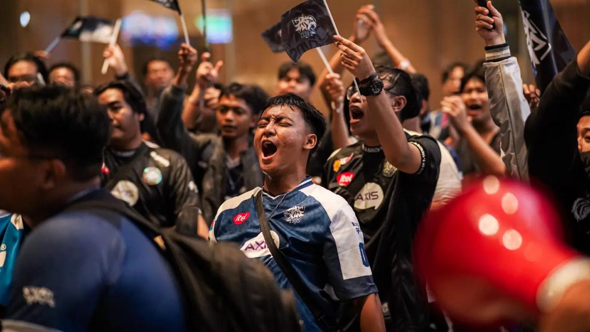 Van Bandingkan Kultur Suporter MPL PH vs MPL ID
