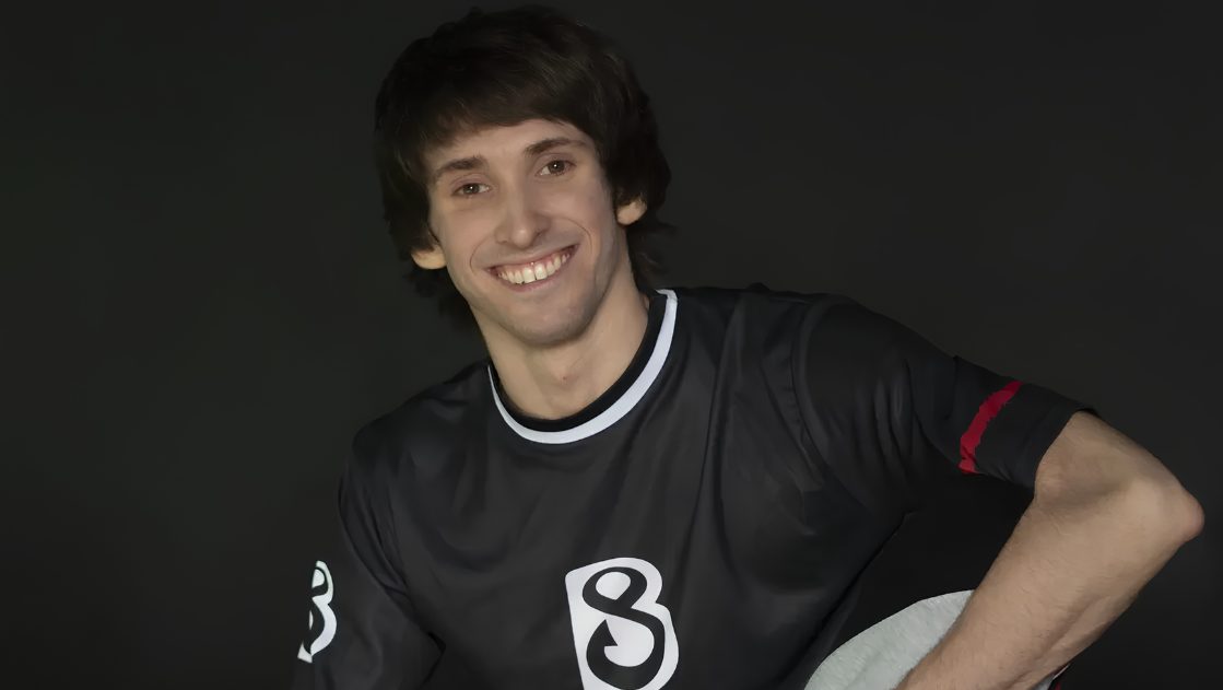 Dendi Lepas Saham Mayoritas Organisasi B8 Esports